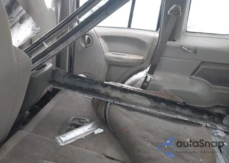 2006 Jeep Liberty Renegade из США, поврежденный, VIN 1J4GL38K36W236140